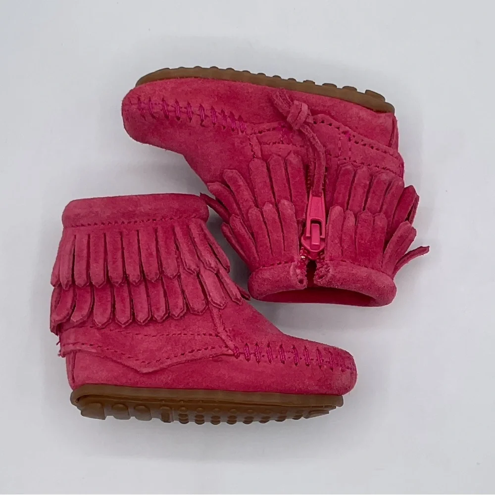 Minnetonka Baby Girl Size 1 Double Fringe Moccasins Shoes Hot Pink Rubber Sole